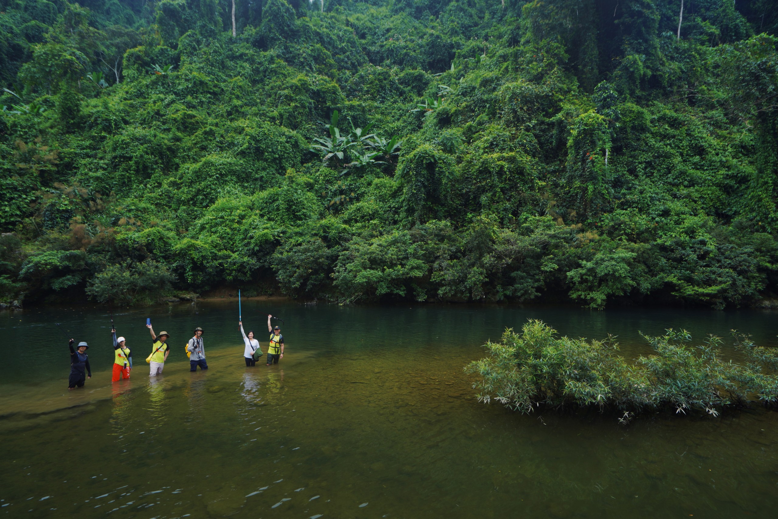 trekking sông Giăng, Pù Mát